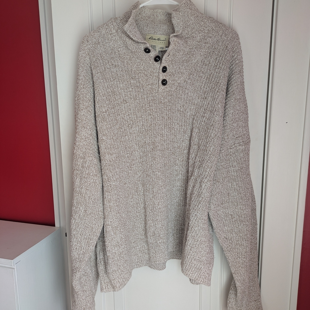 Eddie Bauer Men's Light Gray Sweater
